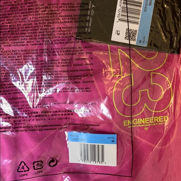 Nike Jordan Engineered 23 Crew Tee Active Fuchsia - Picture 5 of 8